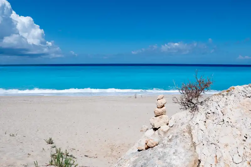 Milos Beach op Lefkas